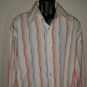 Men's button-down casual shirt